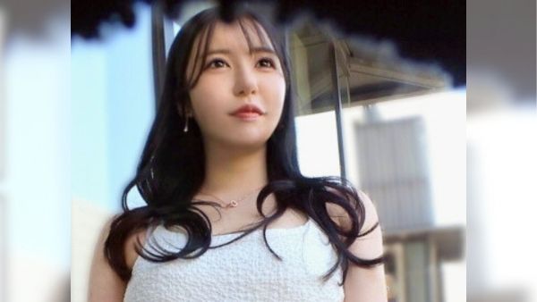 〔レンタル彼女〕サウナデートで発情すると腰をくねくねさせ中出しセックスで即アクメする雑魚まん巨乳娘はシーシャバーの店員