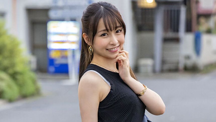 〔素人ナンパ〕羞恥と絶頂に耐えたら賞金100万円エロ企画！金欠JDがベロチュー&オナニー！手マン潮吹きで淫乱痙攣セックス