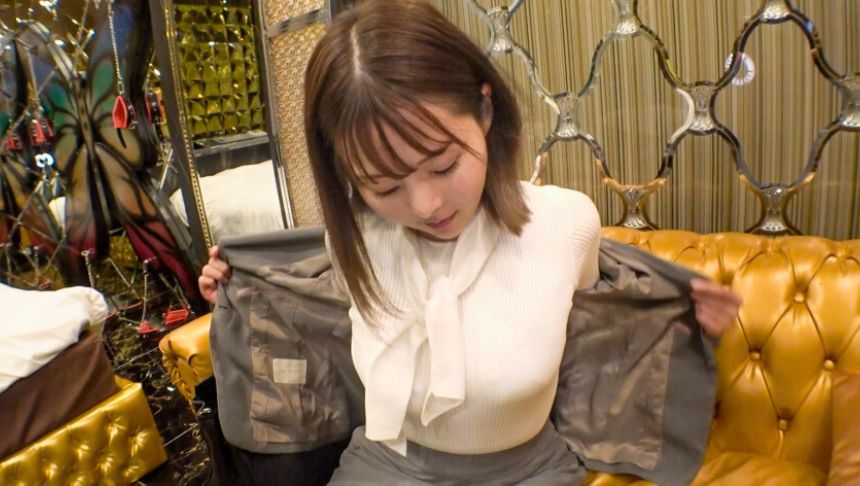 「激しくしてください…」M女確定のロリ顔OLがエロ動画の初撮りに応募！セックスはバック好きな淫乱お姉さんは我慢汁で爆濡れ